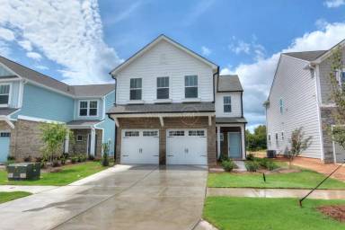 Main picture of Scotch Meadows
