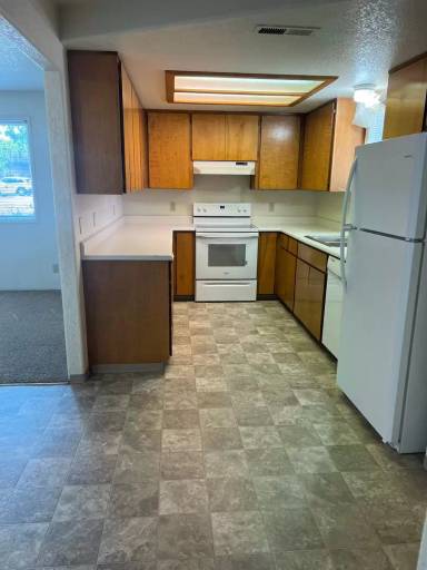 Main picture of 1880 Medart Ln