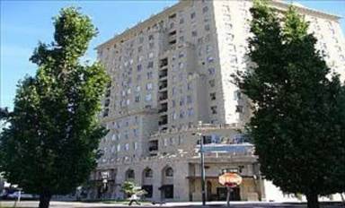 Main picture of 475 W 12th Ave