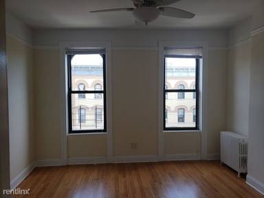 Main picture of 1865 Madison St