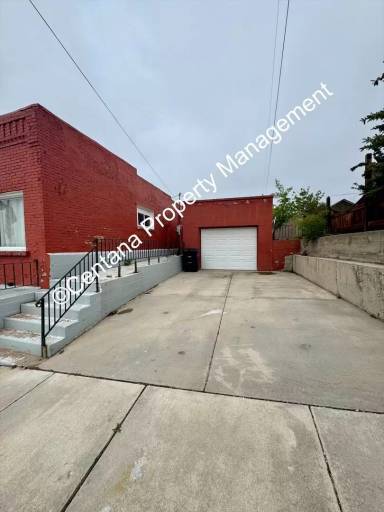 Main picture of 611 N Main St