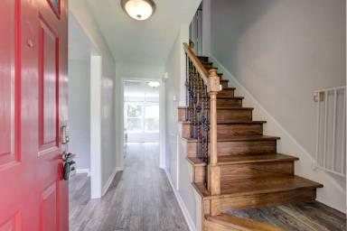 Main picture of 180 Kings Deer Dr