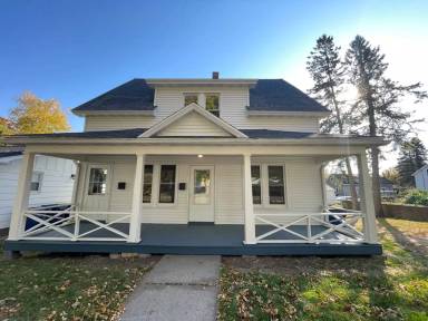 Main picture of 111 N 8th Ave