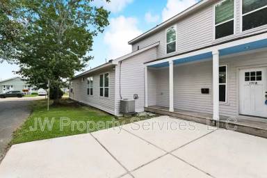 Main picture of 3701 Derbigny St