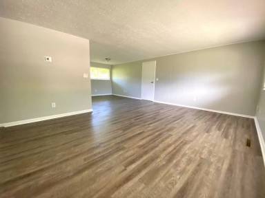 Main picture of 508 Henrich Dr