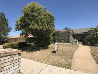 Main picture of 6913 W Cleburne Rd