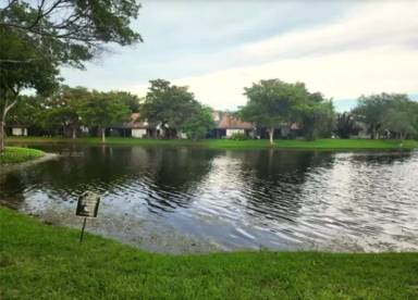 Main picture of 247 Wimbledon Lake Dr
