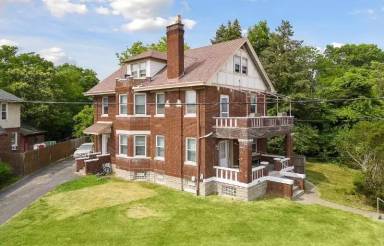 Main picture of 2565 Orland Ave