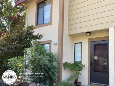 Main picture of 148 Park Place Dr