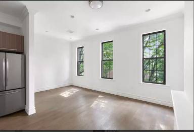 Main picture of 1219 Jefferson Ave