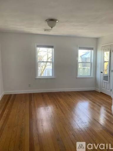 Main picture of 36 Pearson Ave