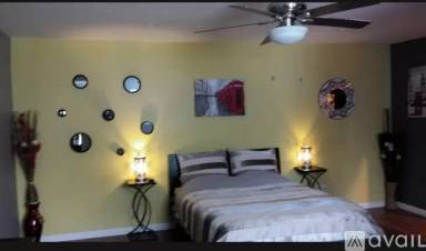Main picture of 4909 W 119th St