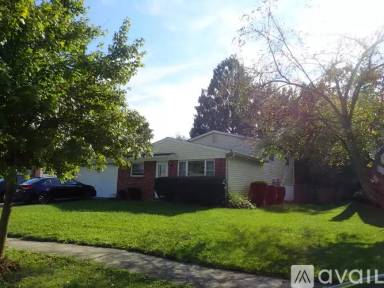 Main picture of 1899 Shallowford Ave