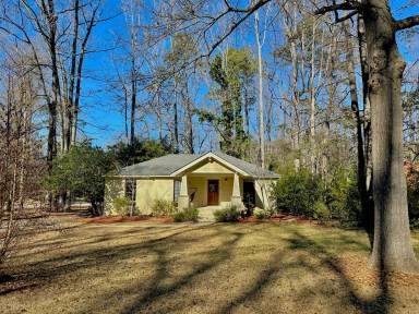 Main picture of 388 N Cedarbrook Dr