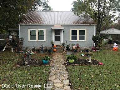 Main picture of 305 4th Ave