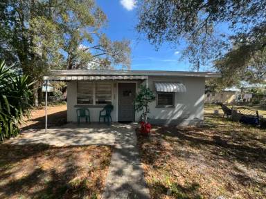 Main picture of 1609 Granada Ave