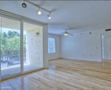 Main picture of 805 Villa Cir