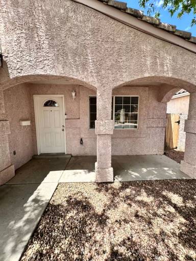 Main picture of 6535 Tierra Prieta Ave NW