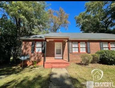 Main picture of 15 Muscogee Dr