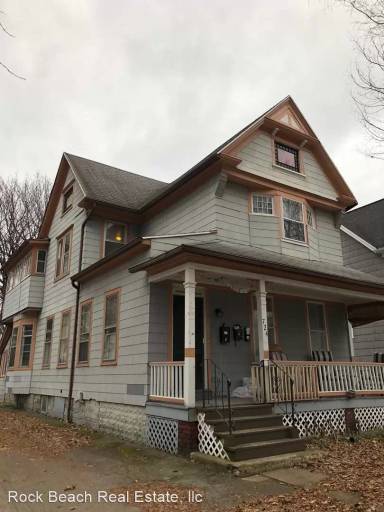 Main picture of 724 Meigs St