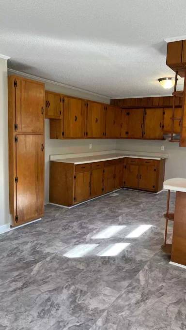 Main picture of 467 Mary Beth St