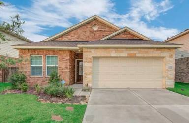 Main picture of 31218 Roos River Dr