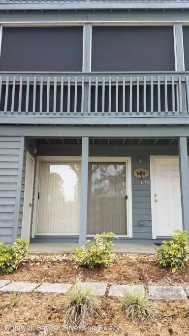 Main picture of 20800 River Dr