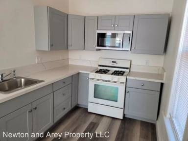 Main picture of 2604 Newton Ave