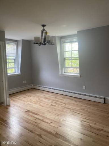 Main picture of 11 Carleton St