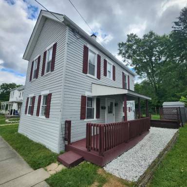 Main picture of 316 N East St