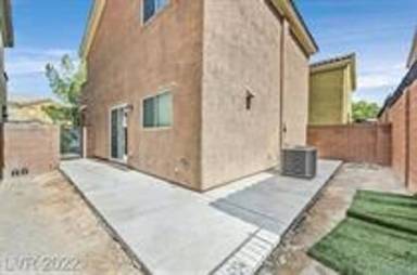 Main picture of 575 Primrose Hill Ave