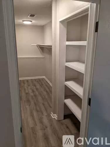 Main picture of 1135 Portage Path