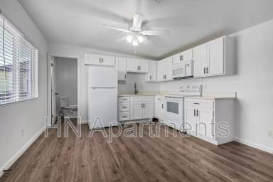Main picture of 338 E Vogel Ave Apartments