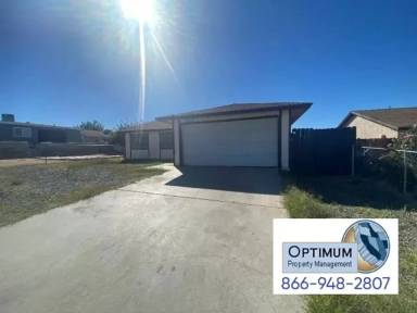 Main picture of 16043 Puesta del Sol Dr