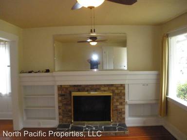 Main picture of 3833 Fawcett Ave