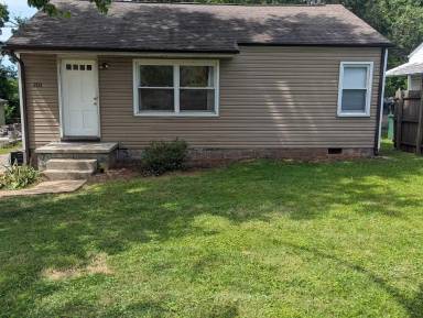 Main picture of 2121 Price Ave