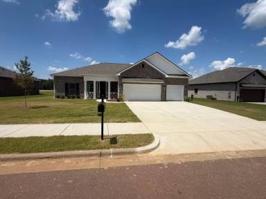Main picture of 22879 Ansley Dr