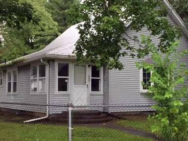 Main picture of 700 E Indiana Ave