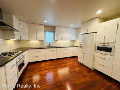 Main picture of 1456 Rosecrans St