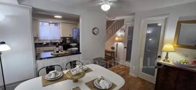 Main picture of 1309 Maple Leaf Ct