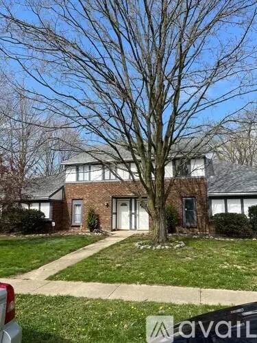 Main picture of 1905 N Lakeman Dr