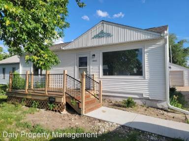 Main picture of 1815 W 13th St