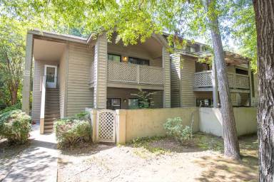 Main picture of 1005 Creekside Way