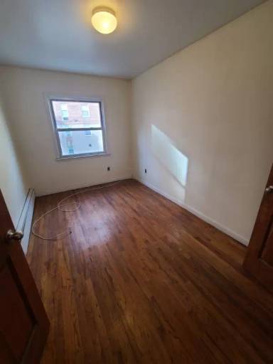 Main picture of 19 Arden St