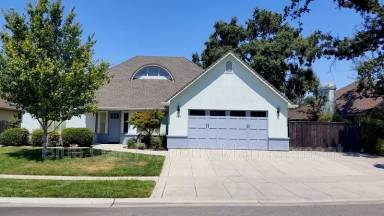 Main picture of 1014 Isaac James Ave