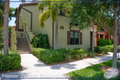Main picture of 9072 Rialto St