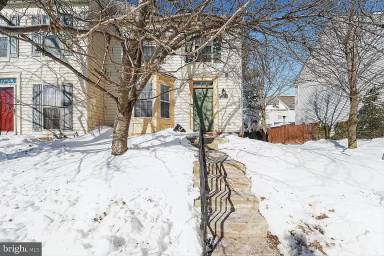 Main picture of 4717 Wainwright Cir