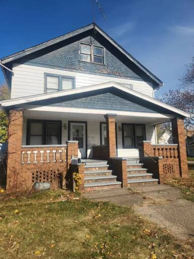 Main picture of 1304 W 5th St