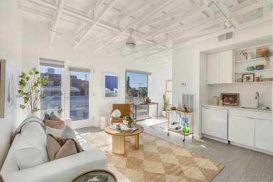 Main picture of 219-223 NW 12th St. & 1303 N. Robinson Ave Apartments
