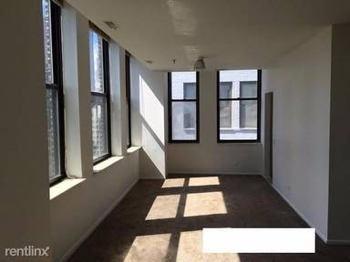 Main picture of Printer's Square